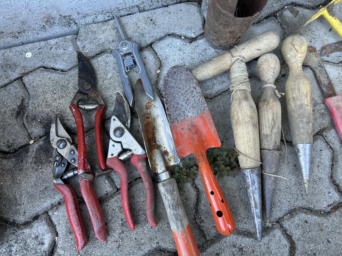 Tutti gli attrezzi: 12 Gartensachen – Usato da Winterthur venduto da stella67 1