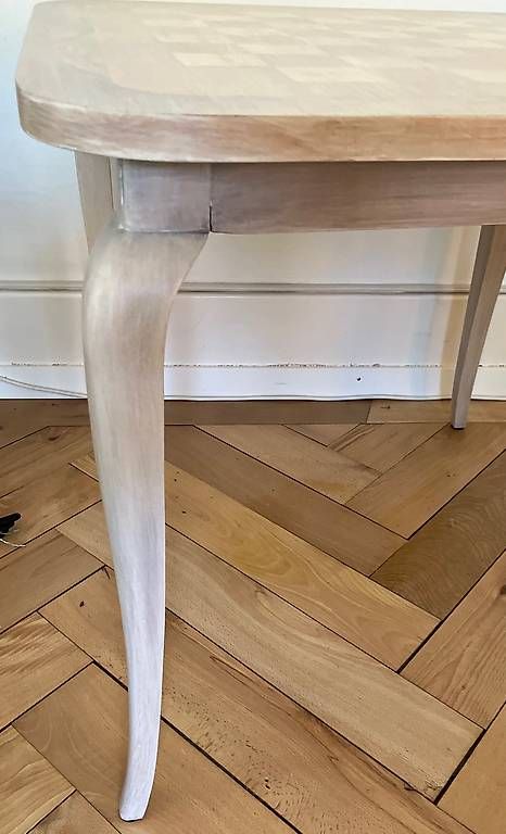 Tavoli: Tisch - Beistelltisch - Holz – Usato da Winterthur venduto da pompea 3