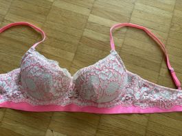  Vintage 2000s Push-up BH Neon Pink Spitze – Gr. 80B – Neu
