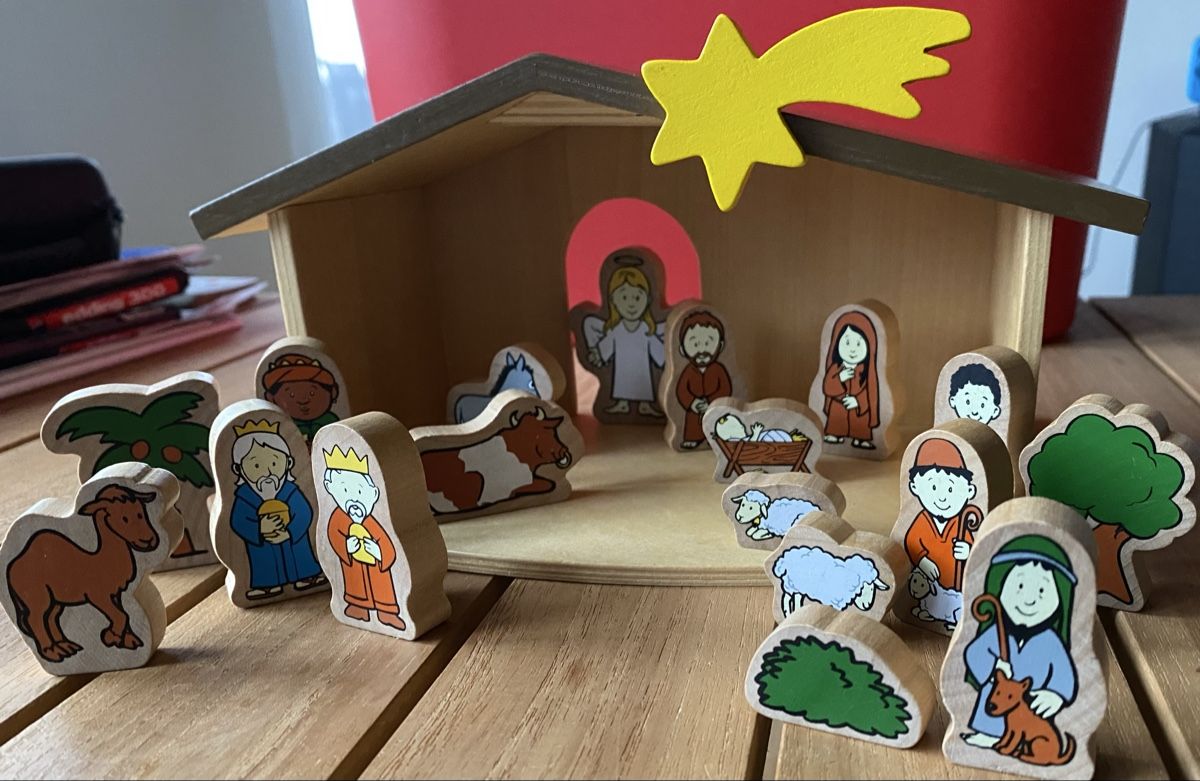 Giocattoli: Kinder Weihnachtskrippe aus Holz, 20 Teile – Usato da Schönenbuch venduto da Lyyrli 1