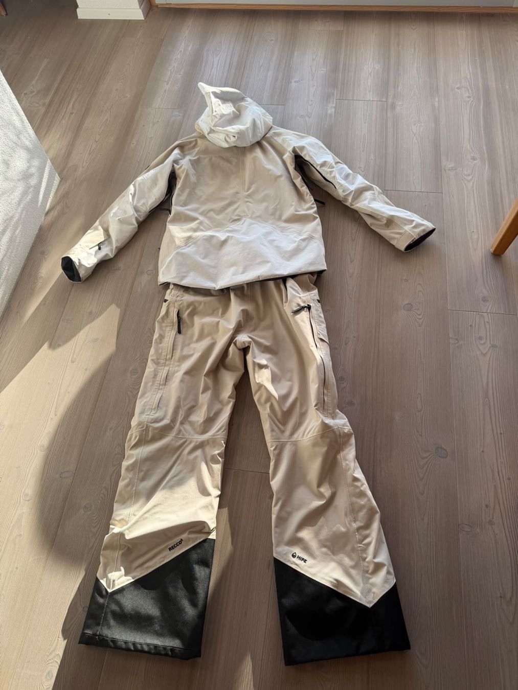 Peak Performance Vestes: ENSEMBLE DE SKI PEAK PERFORMANCE, TAILLE M – Neuf (Voir description) à Matran par BeMaLe 1