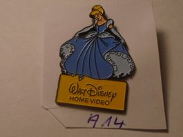 1 Walt Disney Home Video Cinderella Pin (A14)
