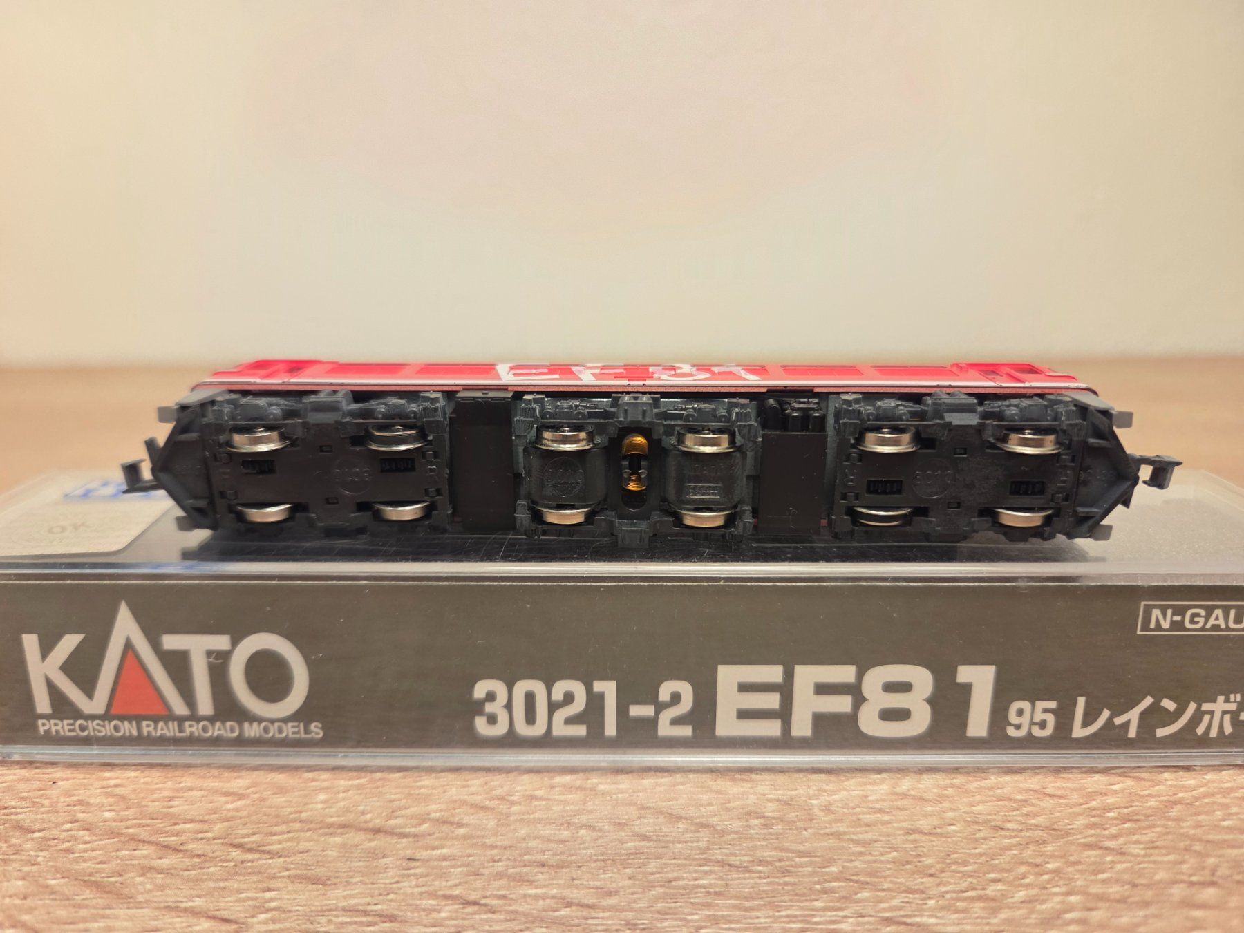 Kato Modellini di ferrovie: Kato N 3021-2 E-Lok EF81 J.N.R – Nuovo e nell'imballaggio originale da St-Aubin-Sauges venduto da Lo_Go 5