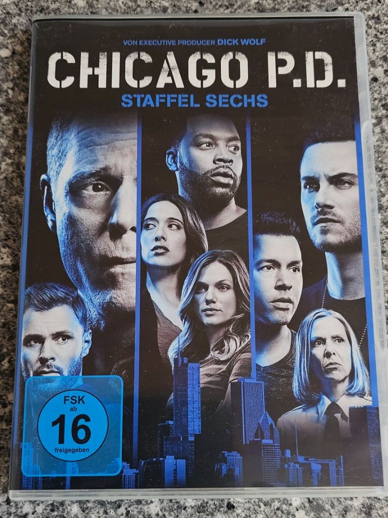 Tutti i DVDs: CHICAGO P.D. STAFFEL 6/  6 DVD – Usato da Geuensee venduto da jes_9xyk