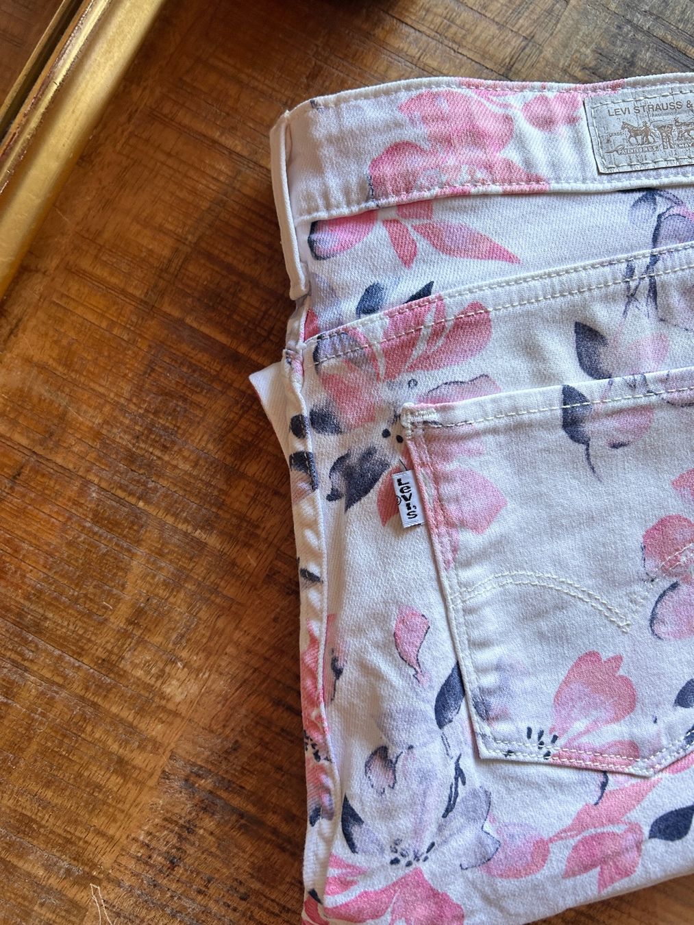 Levi's Jeans: Levis Blumen Jeans - W27 – Usato da Illnau venduto da Monkky 6