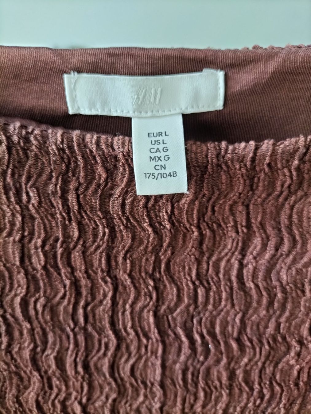 H&M Vestiti: Robe marron texturée chic et moulante H&M L – Usato da Clarens venduto da fashionfou 5