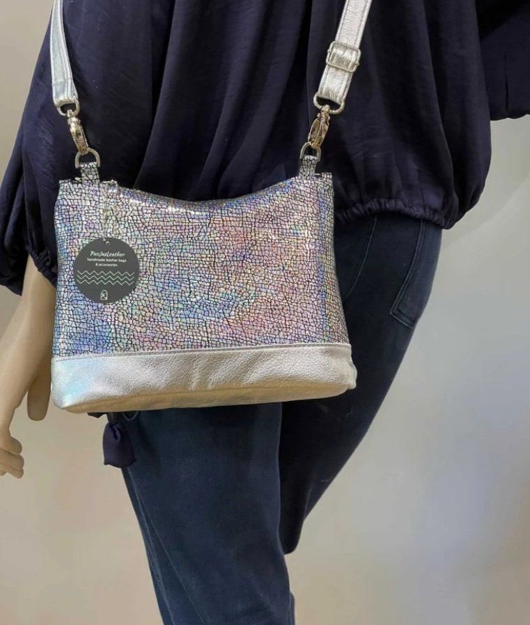 Borse da donna: Sac holographic cuir – Nuovo (secondo la descrizione) da uvrier venduto da lau_r7w6 2