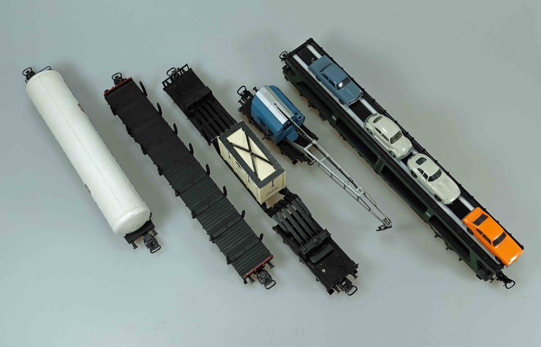 Märklin Modellini di ferrovie: Märklin 12 Güterwagen H0 WS – Usato da Niederglatt ZH venduto da bego8172 1