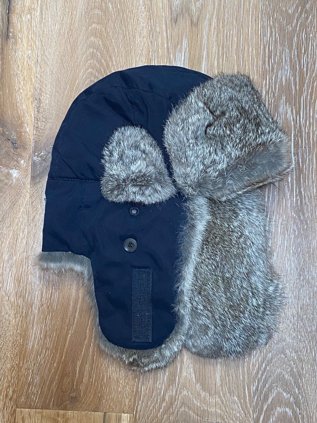 Copricapi, berretti & cappellini: Great winter fur lined blue hat. Size 54 – Nuovo (secondo la descrizione) da Grund b. Gstaad venduto da PlageNeigeplus 2