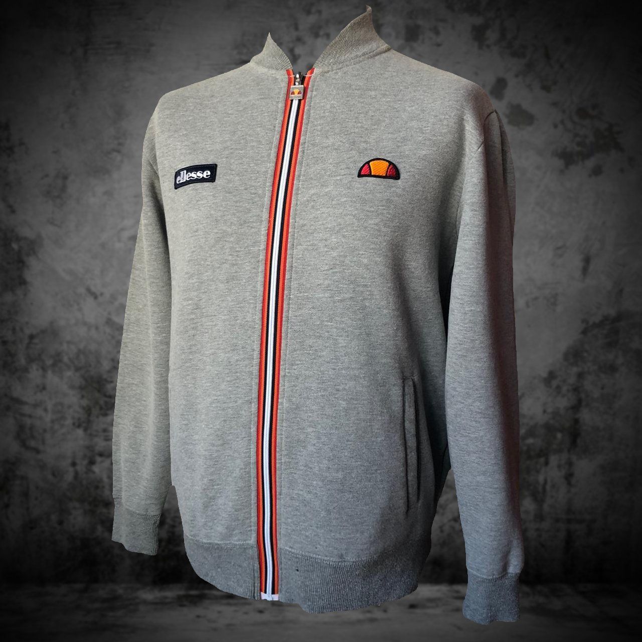 Ellesse Maglioni & Felpe: Pull Ellesse Zip Grey Men M – Usato da Genève venduto da ang_7j7j