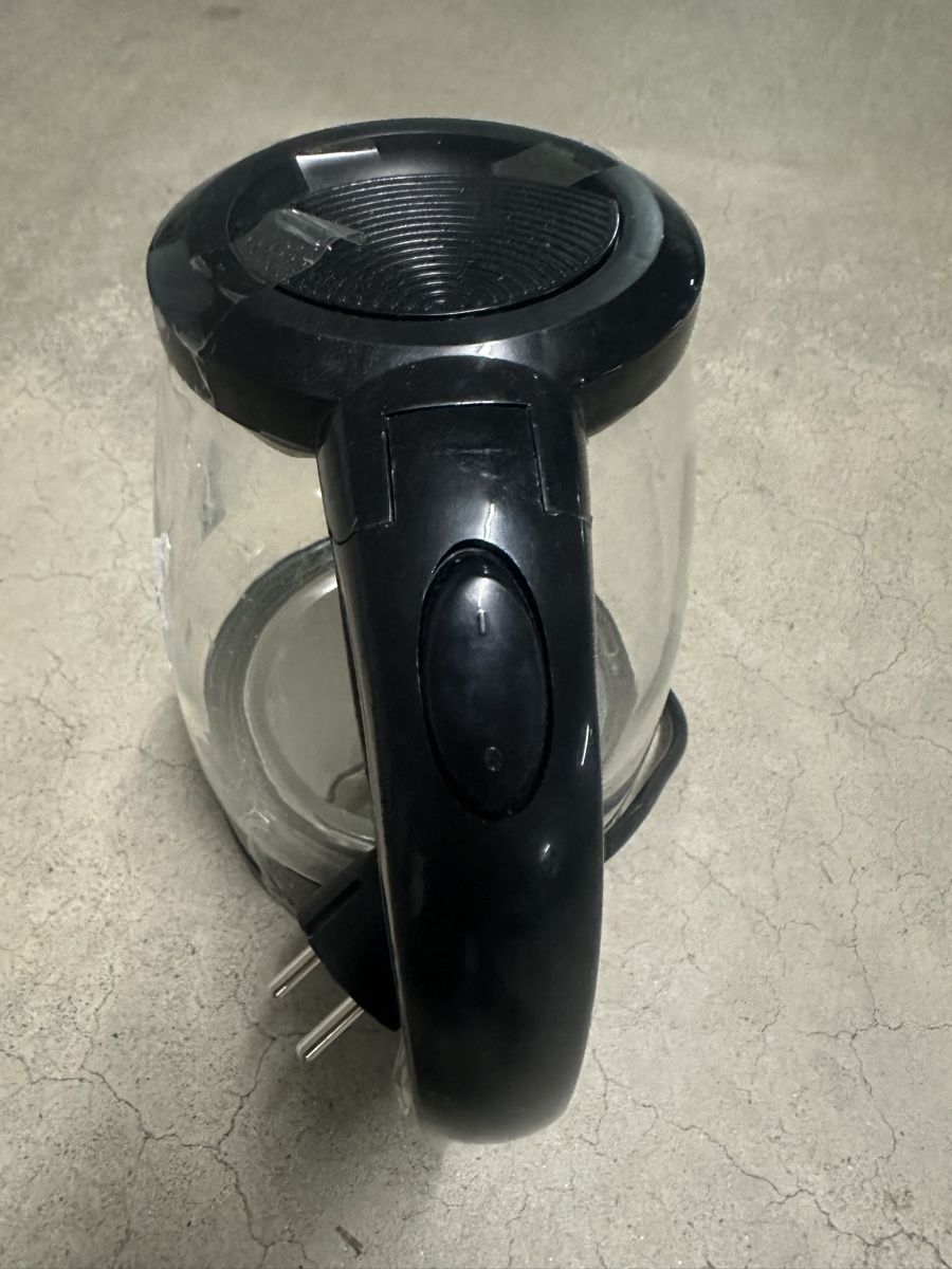 Wasserkocher: Elektrischer Glas-Wasserkocher 1.7 L  – Gebraucht aus Oftringen von Breza22 3
