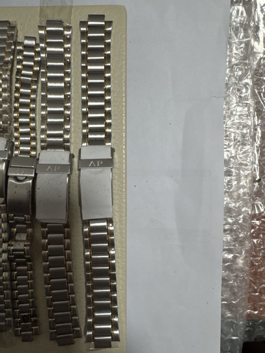 Bracciali & Braccialetti: Lot de 5 Bracelets de Montre - État Impeccable – Usato da La Chaux-de-Fonds venduto da lida2005 1
