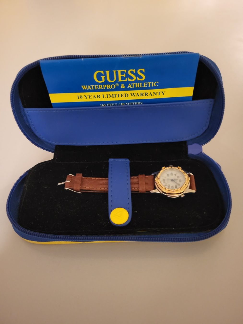 Guess Orologi: GUESS Damen Uhr – Nuovo e nell'imballaggio originale da Zürich venduto da specific