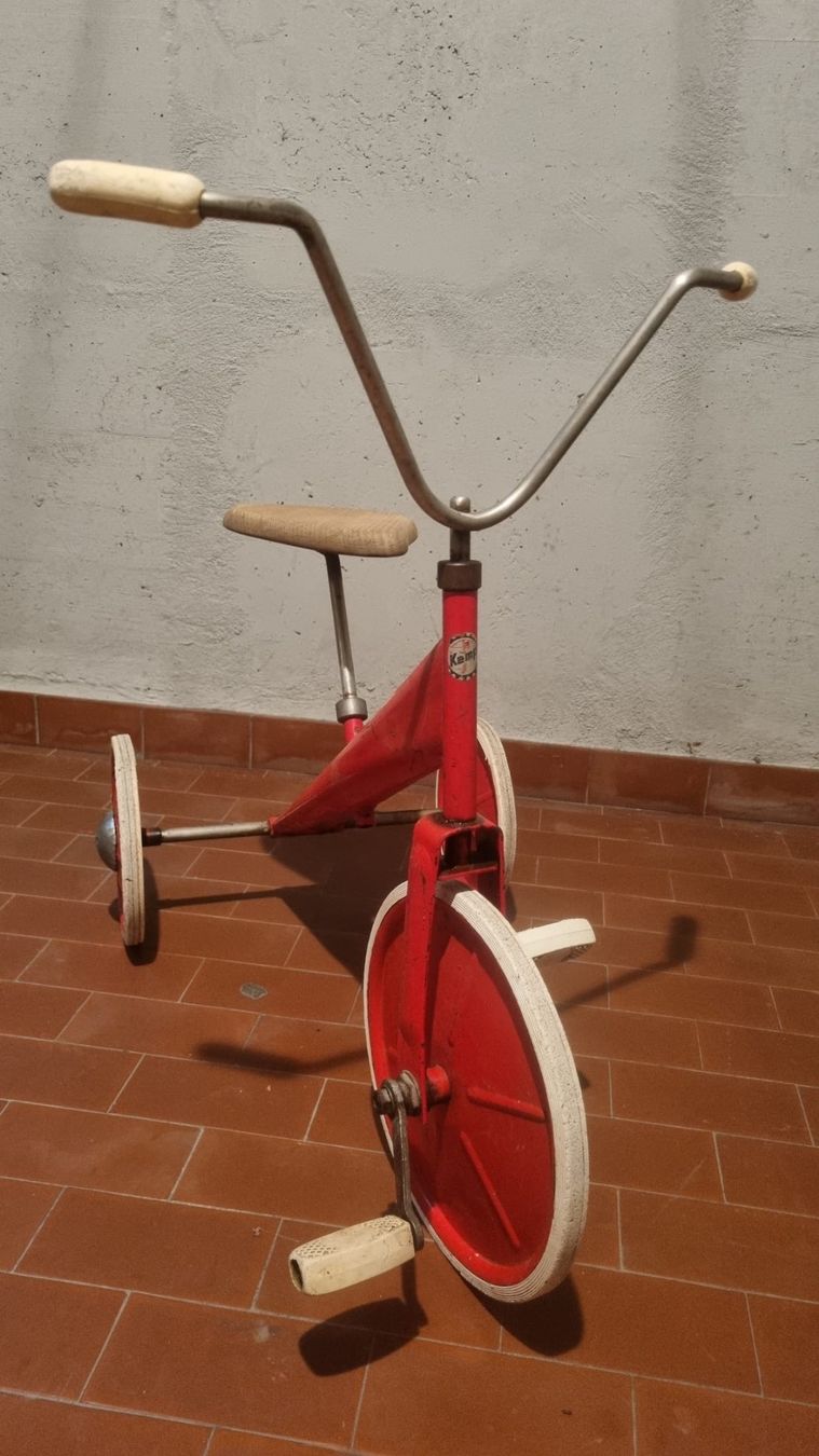 Veicoli per bambini: Rotes Vintage Dreirad KEMP – Usato da Oberengstringen venduto da George0070 3