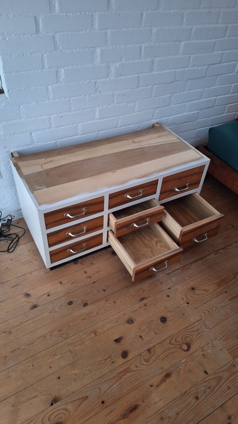 Commodes: Schubladenmöbel – D'occasion à Hinwil par dun_tt2z 3