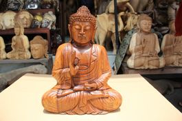 Buddha Statue Holz 30cm – sitzender Buddha, Vitarka Mudra