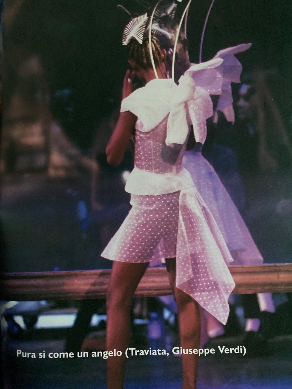 Riviste & Magazine: Collezioni Donna 1996 Mode Design Magazin – Usato da Aarwangen venduto da nemkin61 2