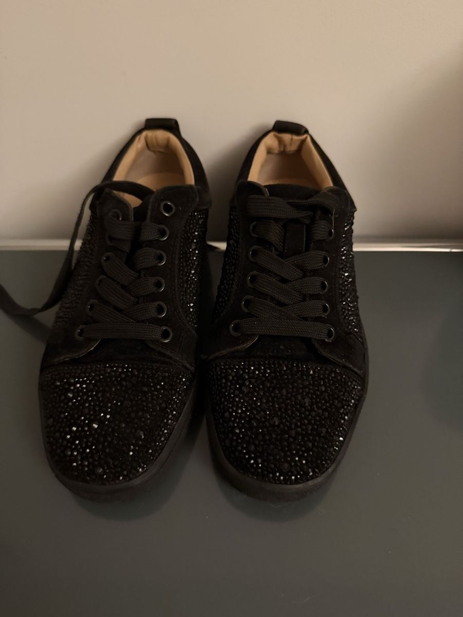 Chaussures femmes: Sneaker mit Strass schwarz gr 27 – D'occasion à Neuhausen par ddelucia87