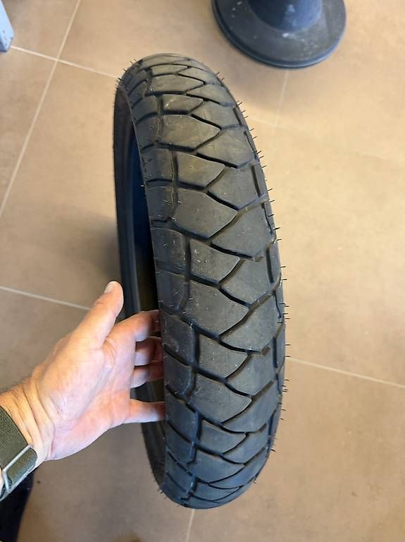Pneumatici & Ruote complete: Michelin Anakee Adventure – Usato da Mosnang venduto da Thomas9424 3