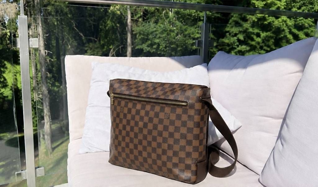 Taschen für Damen: Louis Vuitton Umhängetasche  – Gebraucht aus Romont FR von Yohelys 2