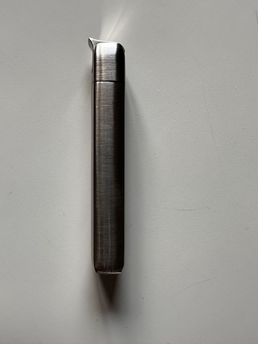 Accendini: Silver Lighter – Nuovo e nell'imballaggio originale da Epalinges venduto da Lily2006 1