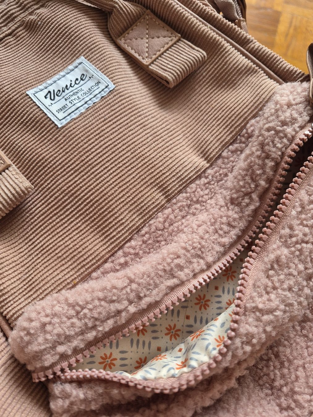 Sacs & sacs à dos: sac à dos rose – D'occasion à Villars-sur-Glâne par dia_2q2l 3