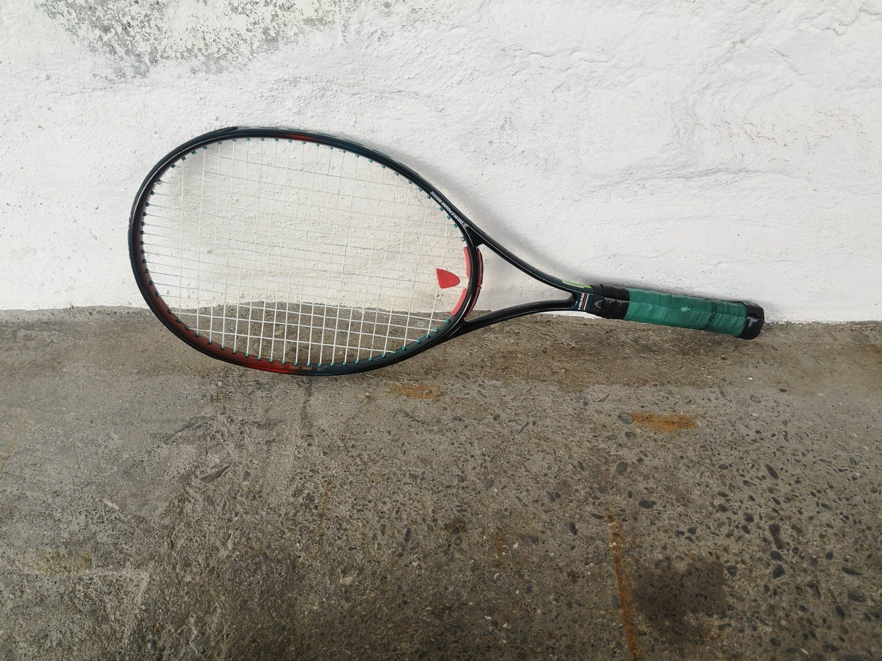 Raquette De Tennis Head Legacy 660 – Manche SL 2 – Neuve (défaut Mineur Possible)