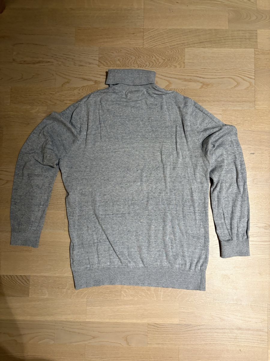 H&M Maglioni & Felpe: H&M Pullover grau Rollkragen Grösse M, selten getragen – Usato da Zürich venduto da davidihagee 2