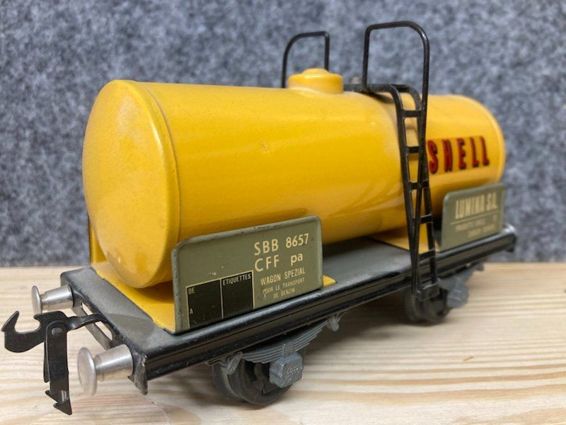 Buco Modellini di ferrovie: Buco Spur 0 Kesselwagen 8657 Shell gelb – Usato da Büsserach venduto da ModellbahnDepot 3