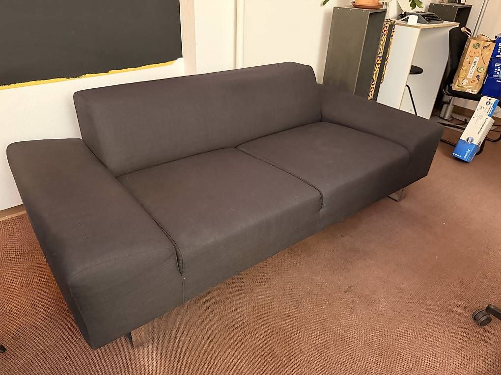 Divani: Elegantes Sofa in Anthrazit – Usato da Zürich venduto da bal_9cfj 2
