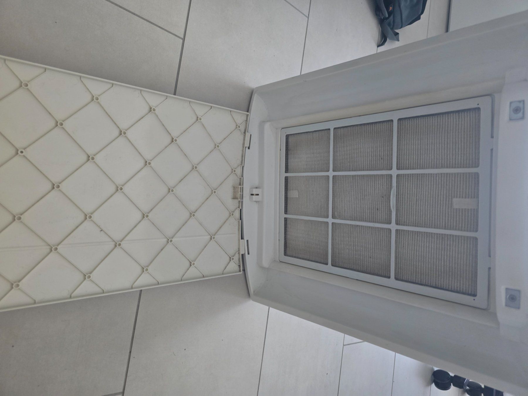 De'Longhi Purificatori d'aria: DeLonghi Luftreiniger 80 m2 gebraucht AC230 – Usato da Oberentfelden venduto da mummel82 3