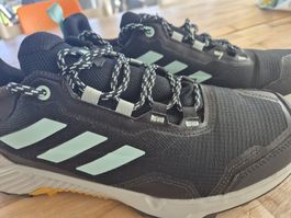 Neuwertiger ADIDAS Terrex Gr 42