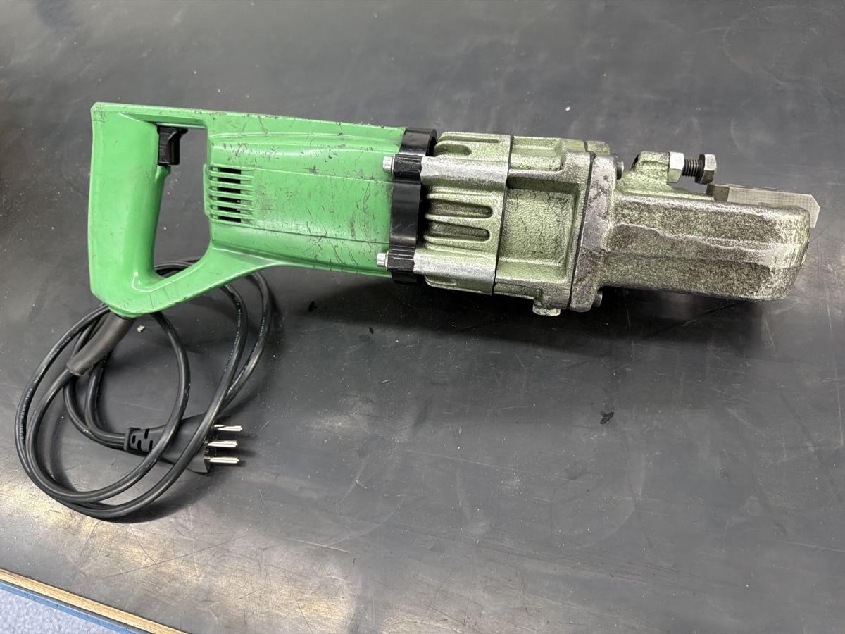 Alle Werkzeuge: Elektro-hydraulischer Stahlschneider – Defekt aus Hermetschwil-Staffeln von Marc411 4