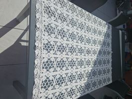 Tischdecke Klöppelarbeit weiss cremefarben guter Zustand