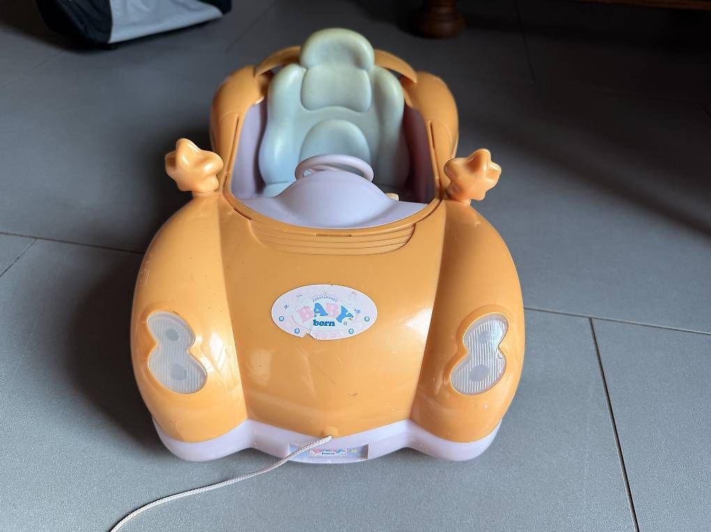Giocattoli: Baby Born Cabrio Auto – Usato da Thayngen venduto da Auguro
