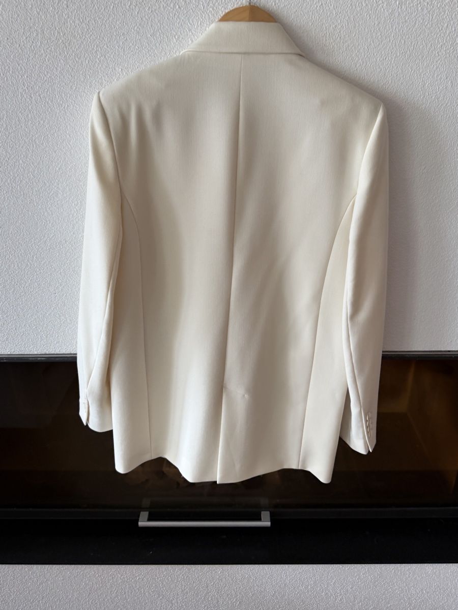 Zara Giacche: Cream Zara Blazer size S – Usato da Kilchberg venduto da anloufra 6
