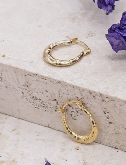 Orecchini pendenti & Orecchini a lobo: Paar Creolen Rillendesign 9k – Nuovo e nell'imballaggio originale da Hemmental venduto da Royalgold 1