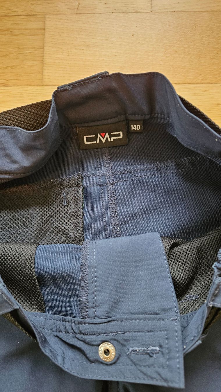CMP Hosen: CMP  Short – Gebraucht aus Bubikon von diditoto 1