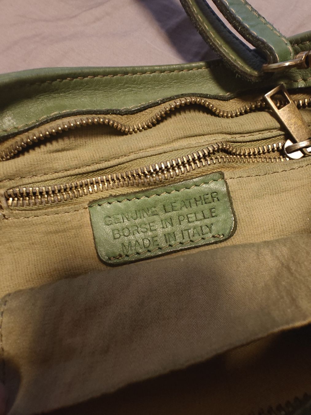 Borse da donna: italienische Lederhandtasche grün – Usato da Menzingen venduto da tschey-tschey 3