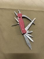 Grosses Multitool, gebraucht.