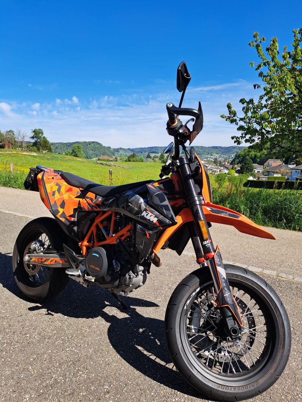 KTM Strada: KTM 690 SMC R – Usato da Brittnau venduto da stellimia 1