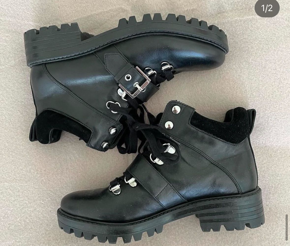 Scarpe da donna: Bottines noires style montagne T. 39 – Usato da  venduto da