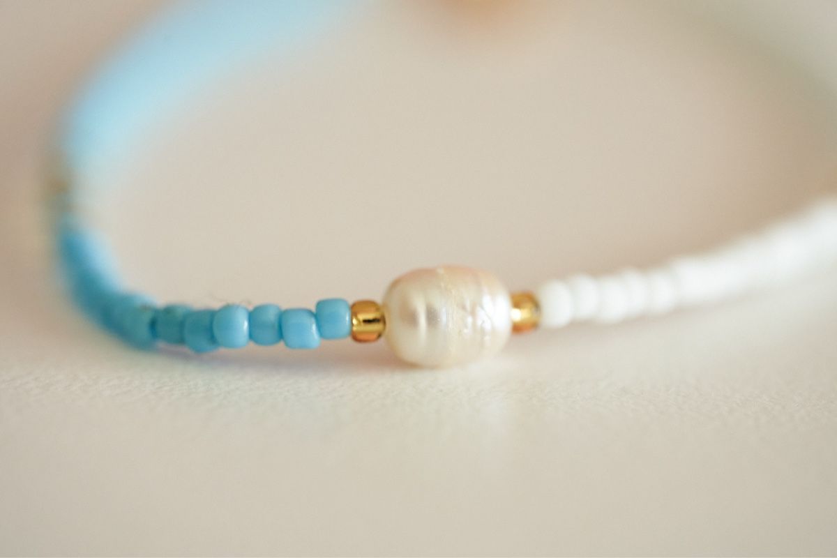 Bracciali & Braccialetti: Perlenarmband neu türkis Kunst Perlen – Nuovo (secondo la descrizione) da Olten venduto da Sebbwen 2