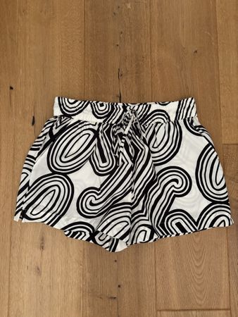 Triumph summer shorts 38
