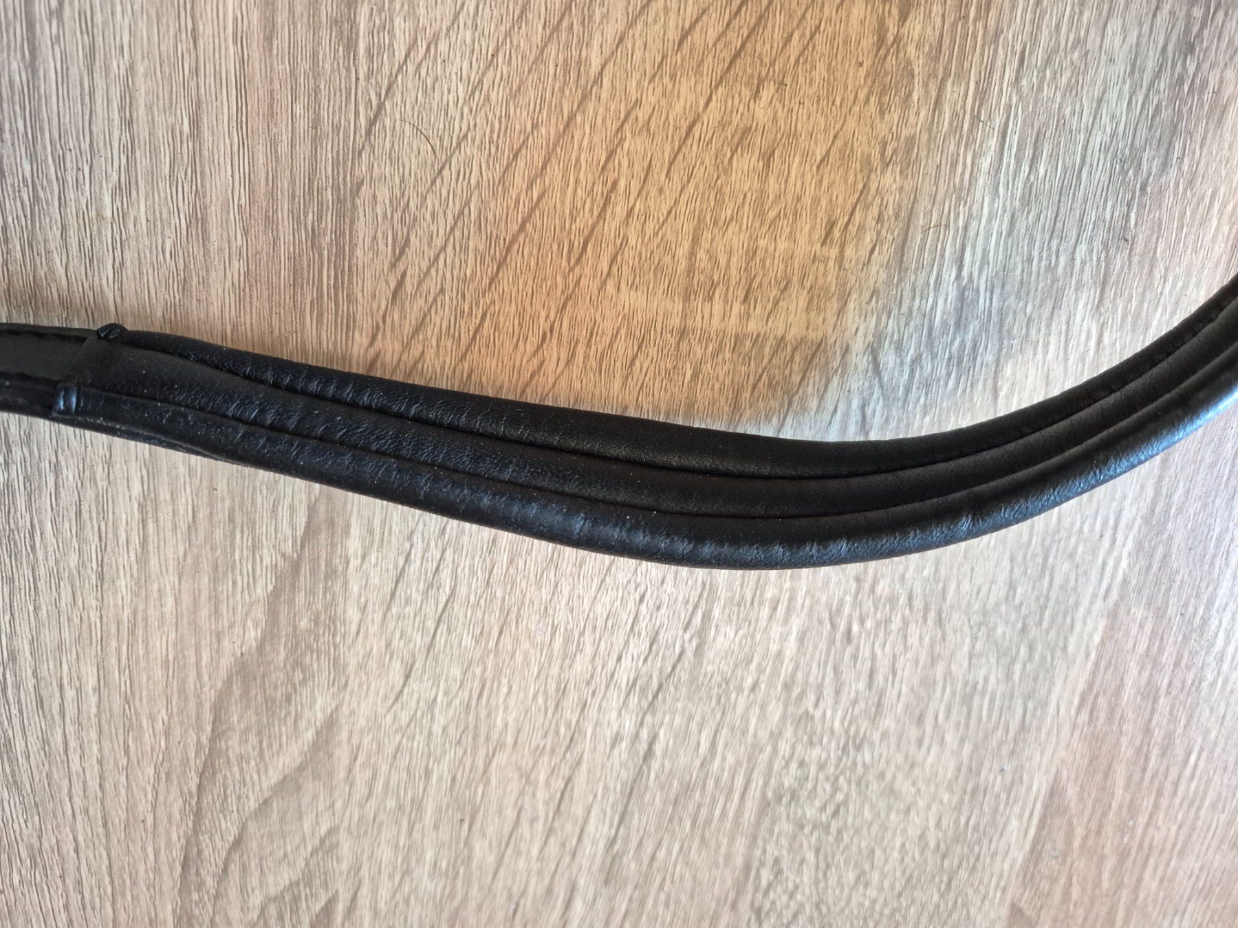 Briglie & Cavezze: Showmaster Leder Halfter Pony – Usato da Meggen venduto da Orrinka20 3