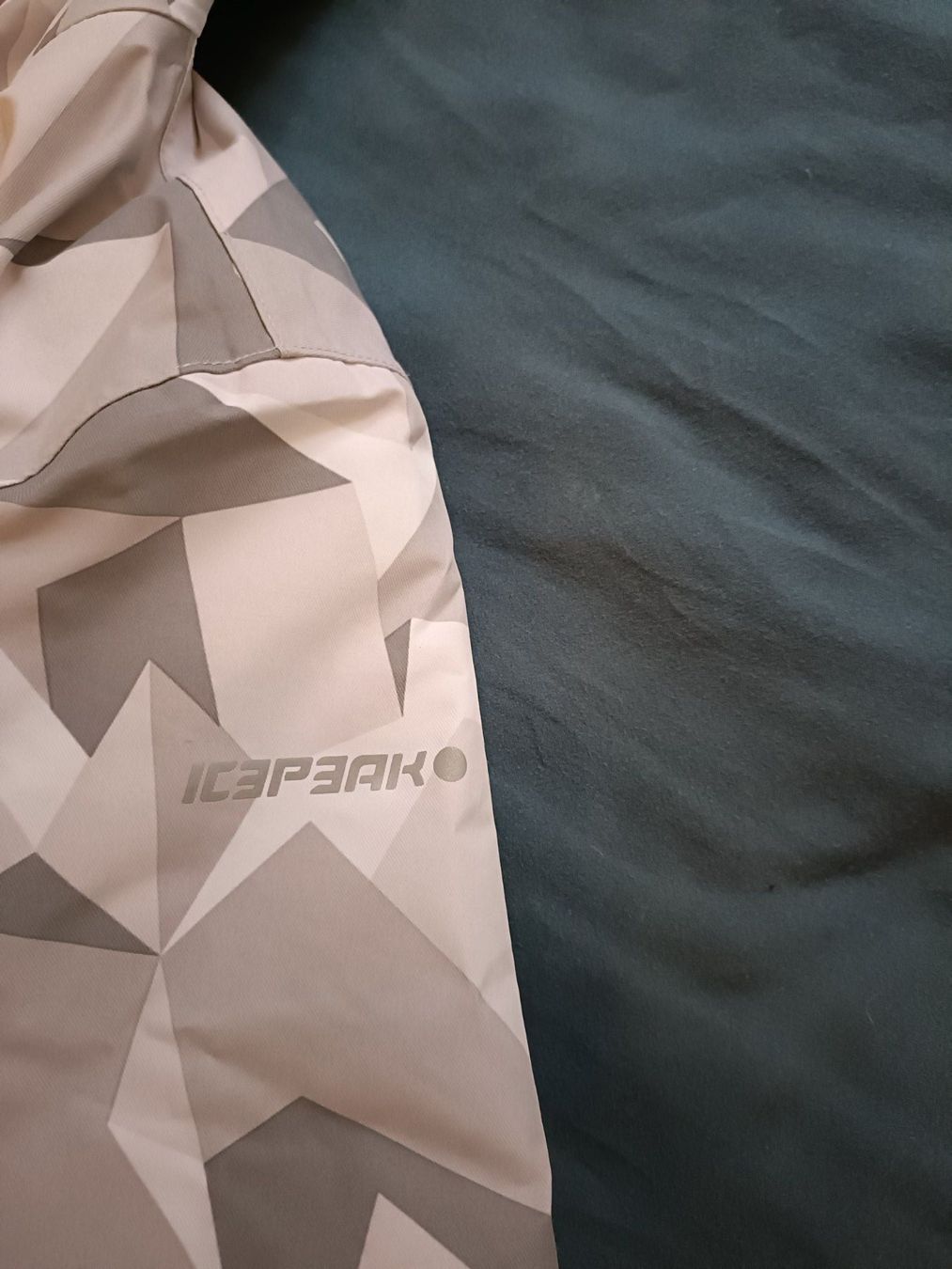 Icepeak Vestes: Ski- Snowboardjacke "Icepeak" – D'occasion à Attelwil par mike2882 2