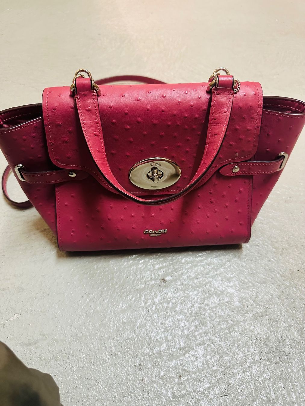 Coach Sacs femmes: Wunderschöne Coach Tasche – Neuf (Voir description) à Uetikon am See par Mici_Ki 8
