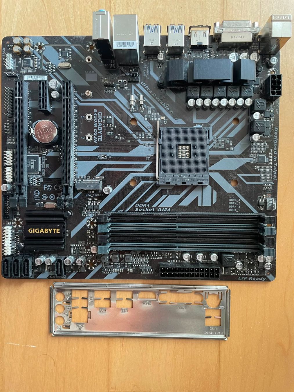 Schede madri: Gigabyte B450M DS3H Mainboard – Usato da Altstätten SG venduto da jan_8rpv