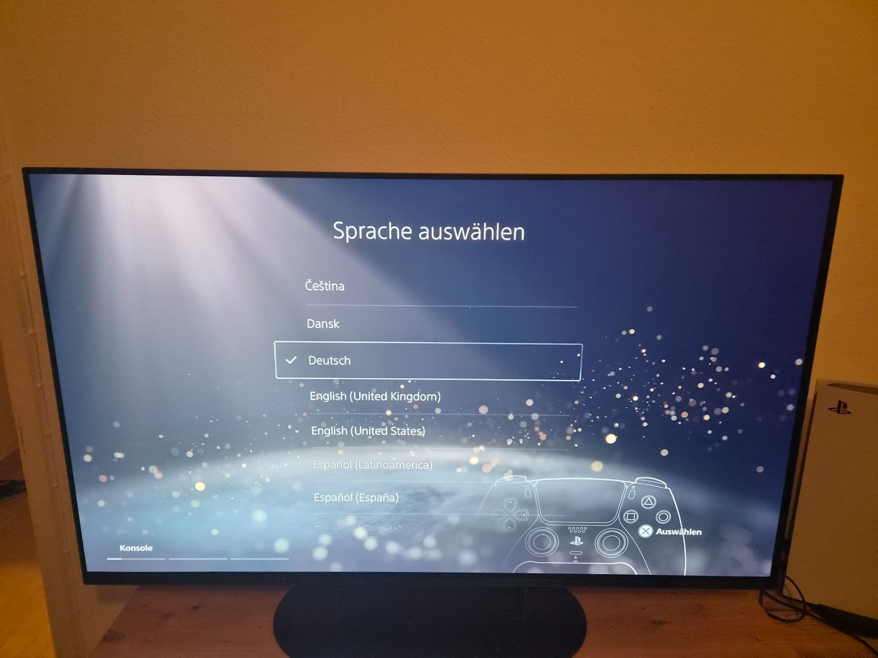 Sony Consoles: Ps5 mit Controller – D'occasion à Dübendorf par LFCosta 1