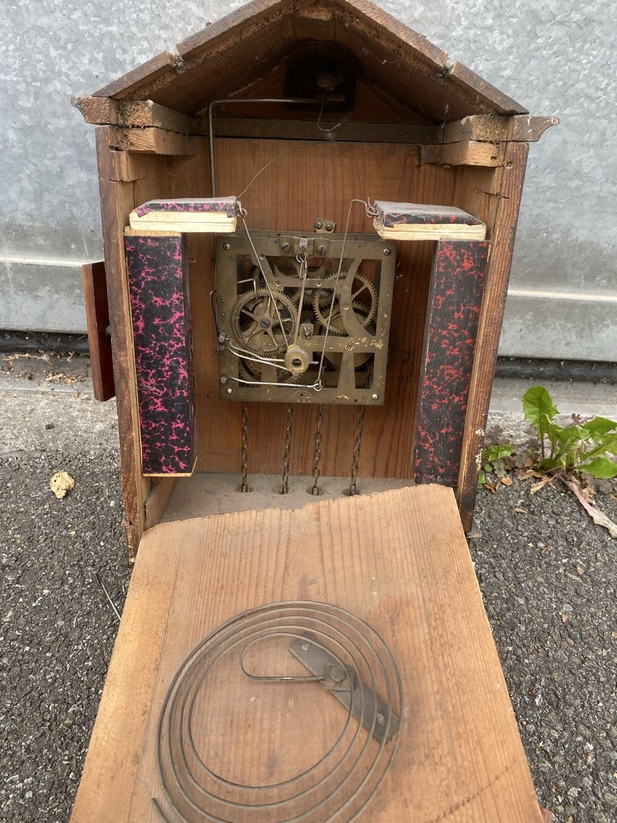 Orologi da terra & Orologi da parete: Antike Schwarzwald Uhr mit Kuckuck  – Usato da Zürich venduto da Scudo0 7